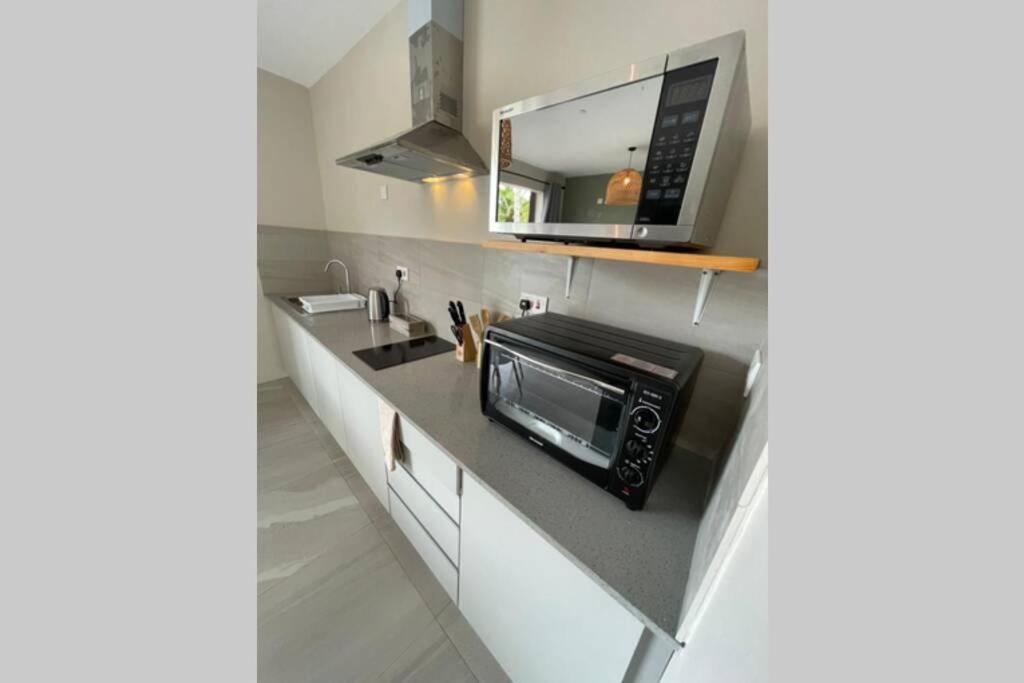 Bois Mapou Self Catering Apartments Unit 101 Rivière Noire Exteriör bild