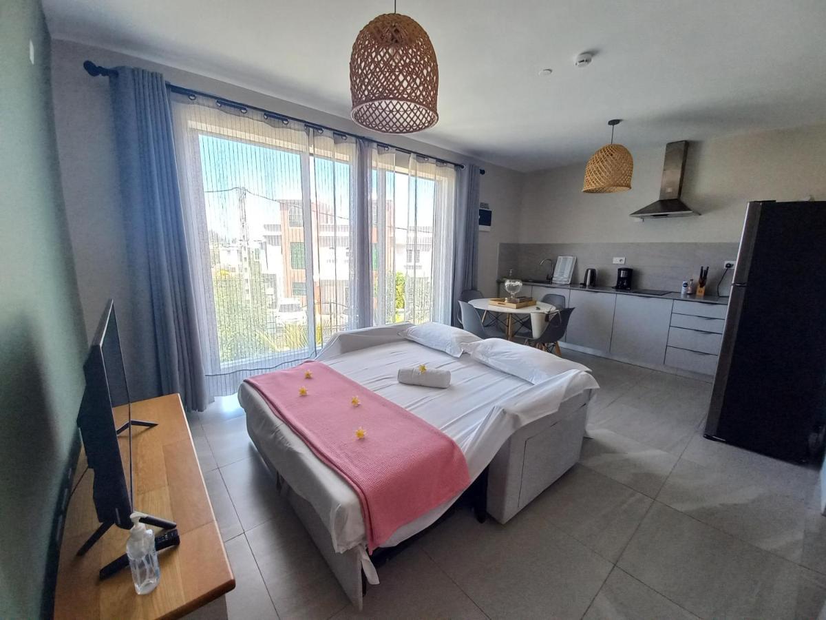 Bois Mapou Self Catering Apartments Unit 101 Rivière Noire Exteriör bild