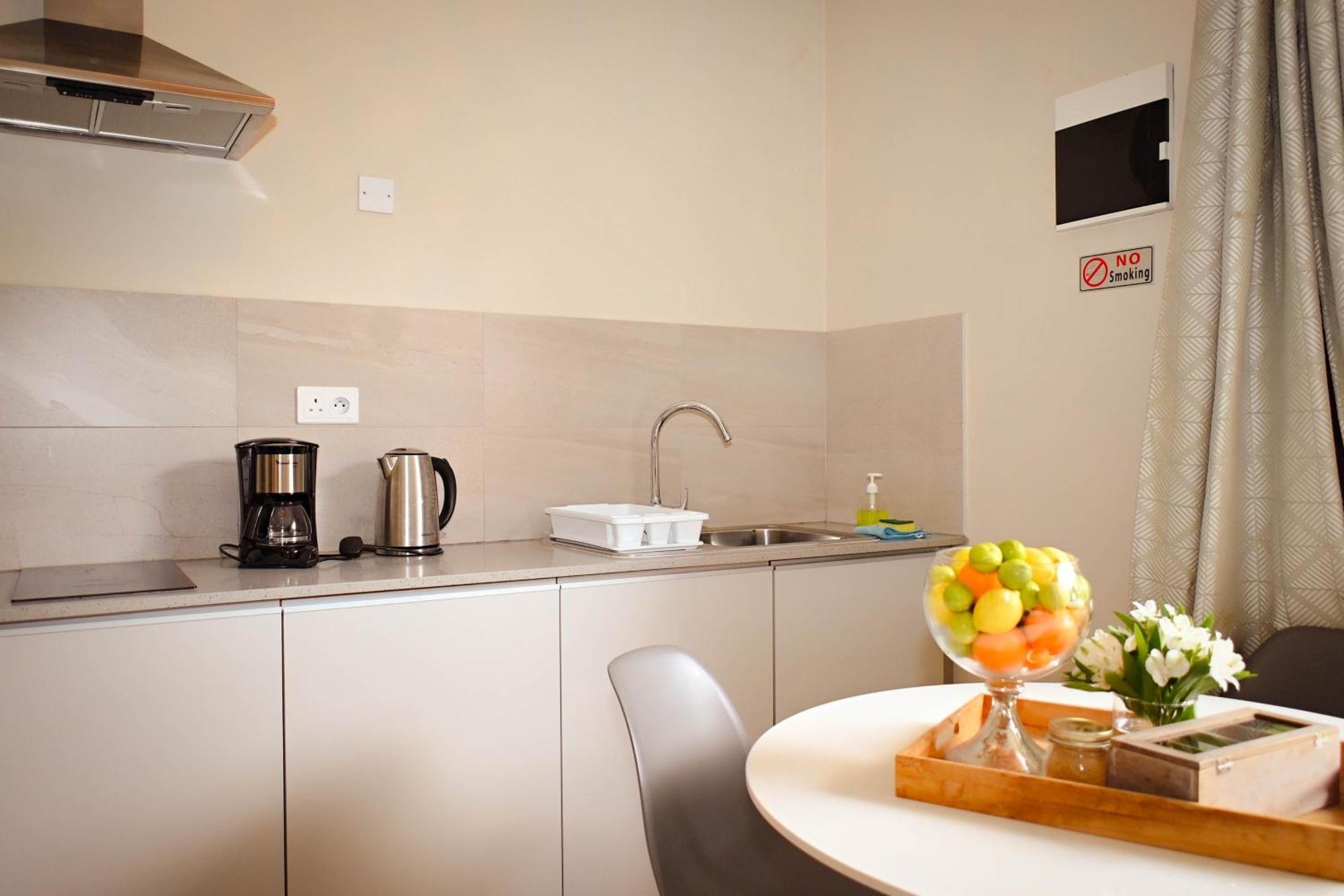 Bois Mapou Self Catering Apartments Unit 101 Rivière Noire Exteriör bild