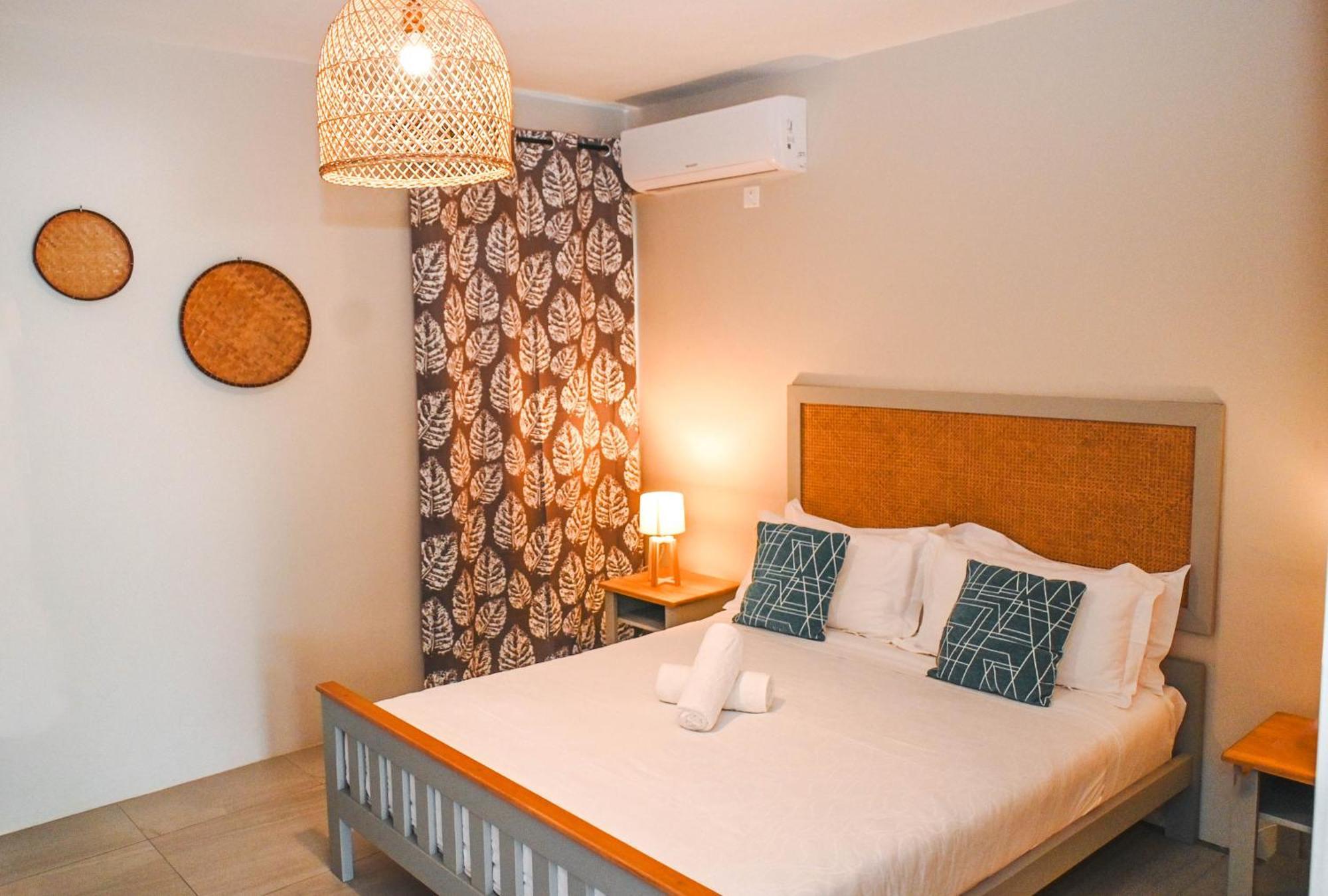 Bois Mapou Self Catering Apartments Unit 101 Rivière Noire Exteriör bild